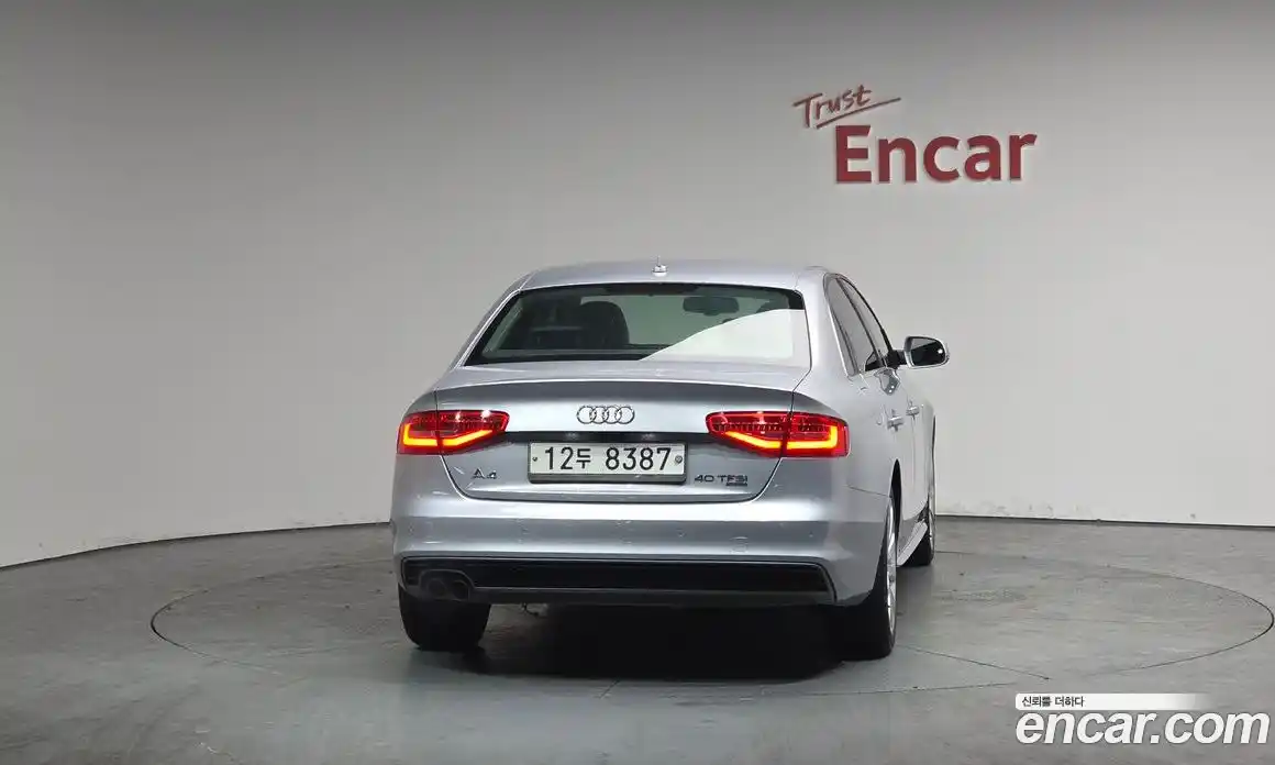 Audi A4 2015 2.0 Автомат в Москве № 212035, фото 4