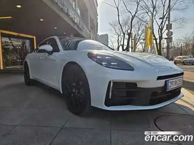 Porsche Panamera, 2024