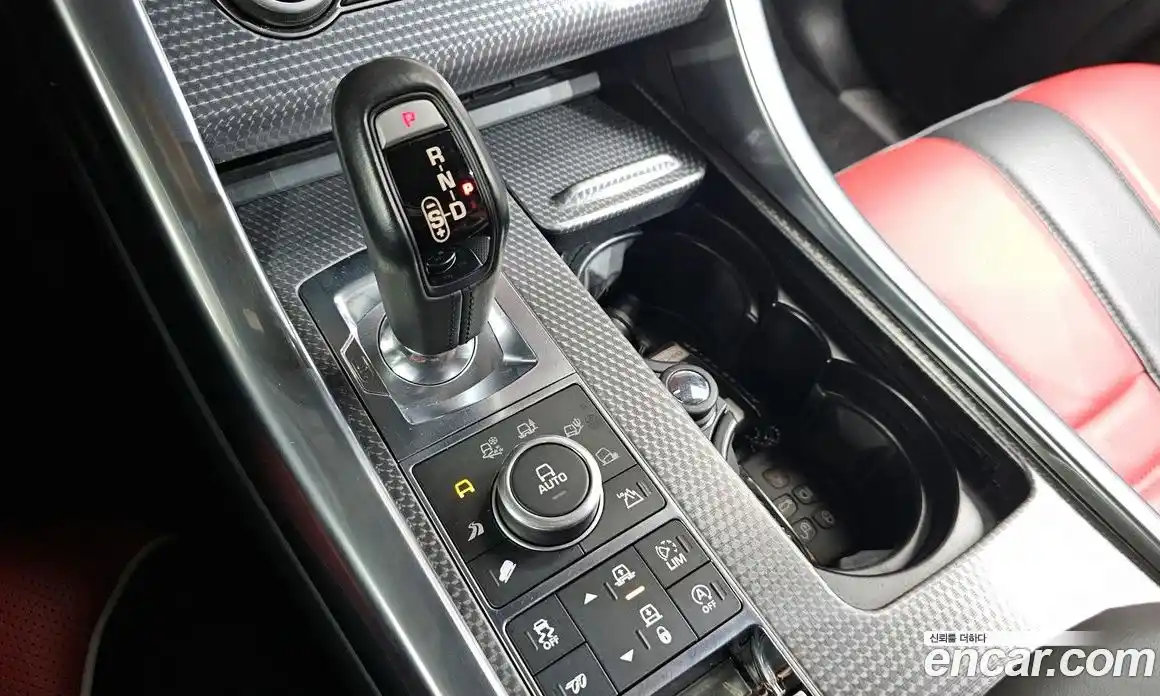 Land Rover Range-Rover Sport 2017 5.0 Автомат в Москве № 213469, фото 13