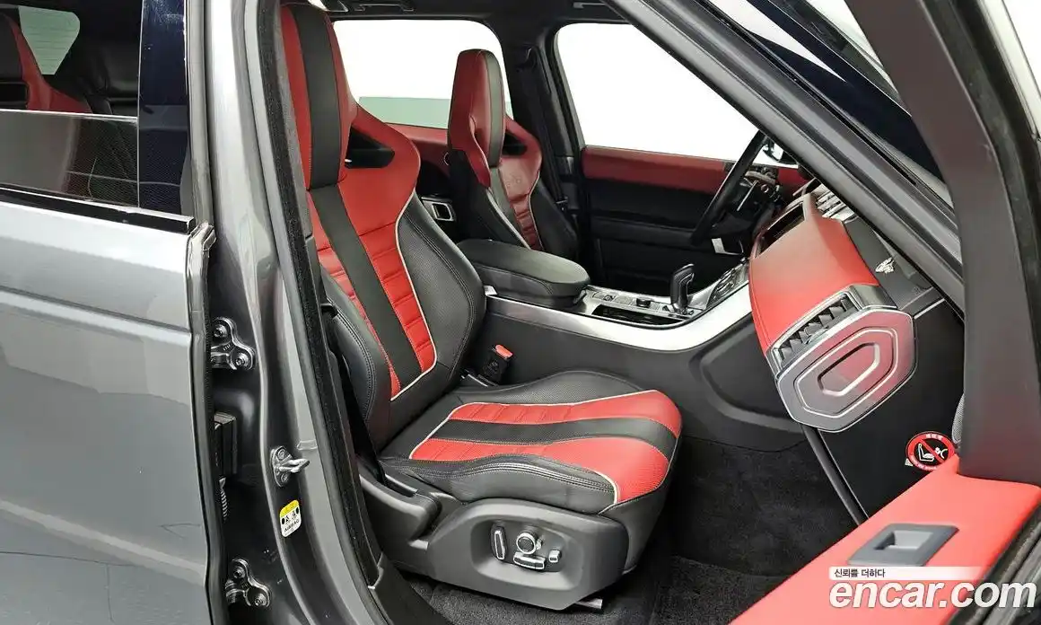 Land Rover Range-Rover Sport 2017 5.0 Автомат в Москве № 213469, фото 17