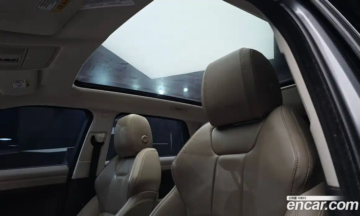 Land Rover Range-Rover Evoque 2017 2.0 Автомат в Москве № 213619, фото 4