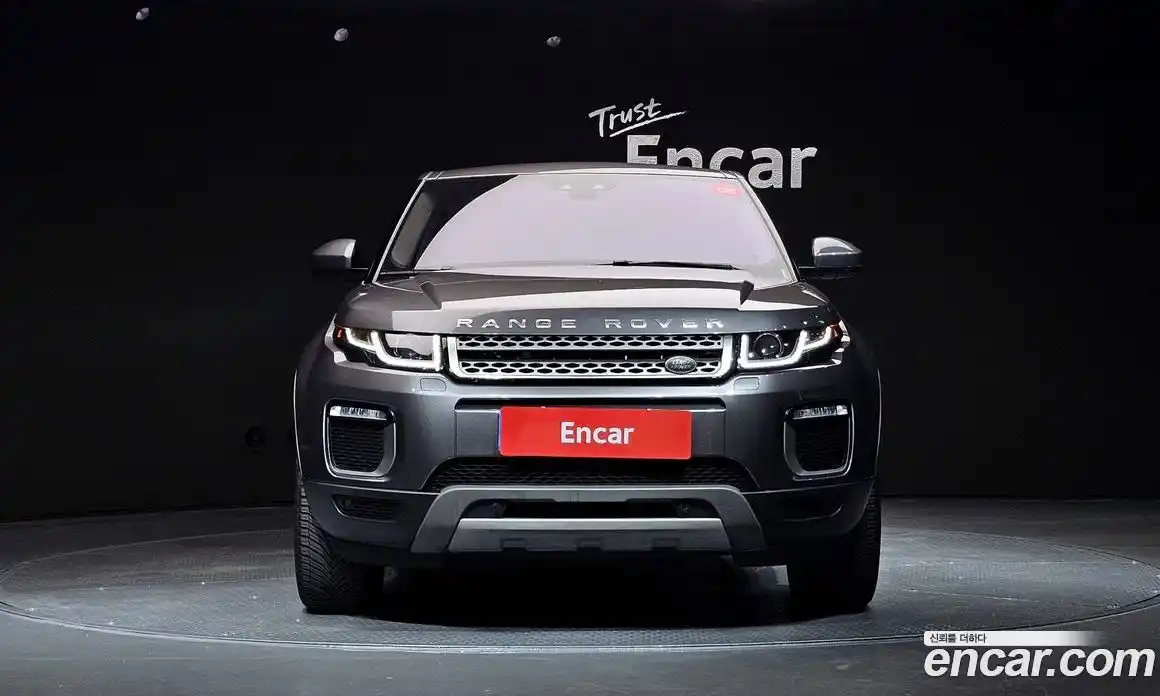 Land Rover Range-Rover Evoque 2017 2.0 Автомат в Москве № 213619, фото 6
