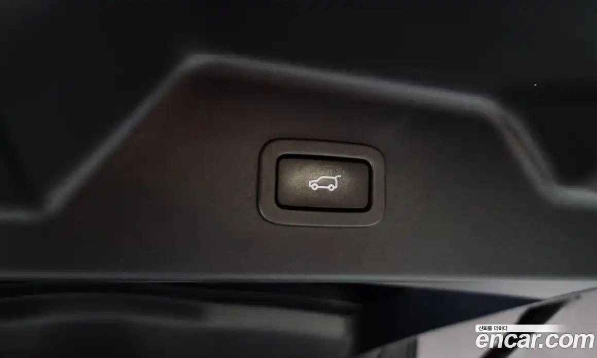 Land Rover Range-Rover 2015 4.4 Автомат в Москве № 213752, фото 20