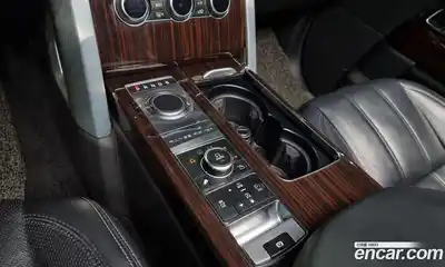 Land Rover Range-Rover 2015 4.4 Автомат в Москве № 213752, миниатюра 9