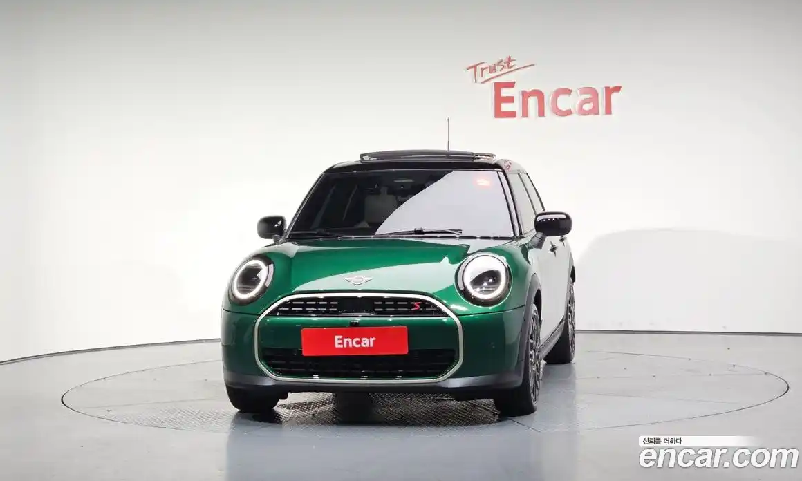 Mini Cooper 2025 2.0 Автомат в Москве № 213971, фото 15