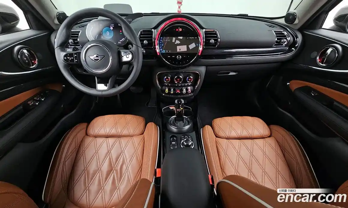 Mini Clubman 2024 2.0 Автомат в Москве № 214142, фото 7