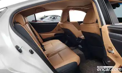 Lexus ES 2022 2.5 Автомат в Москве № 214653, миниатюра 12