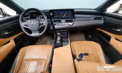 Lexus ES 2022 2.5 Автомат в Москве № 214653, миниатюра 7