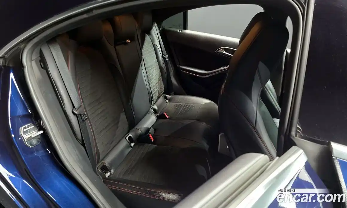 Mercedes-Benz CLA-Class 2018 2.0 Автомат в Москве № 216755, фото 1