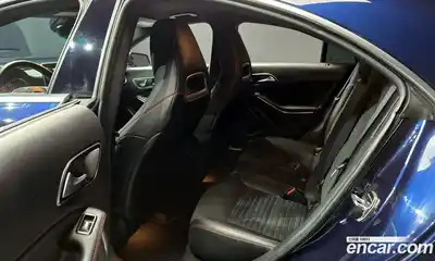 Mercedes-Benz CLA-Class 2018 2.0 Автомат в Москве № 216755, миниатюра 2