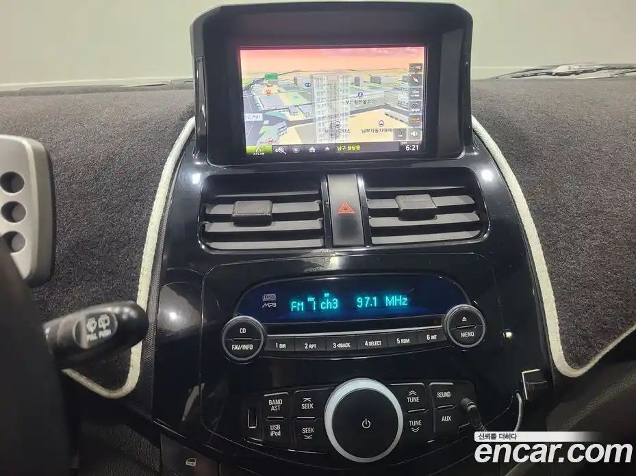 Chevrolet Spark 2012 1.0 Автомат в Москве № 219681, фото 14