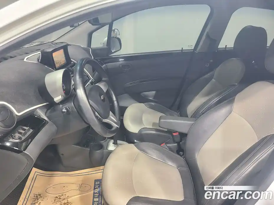 Chevrolet Spark 2012 1.0 Автомат в Москве № 219681, фото 9