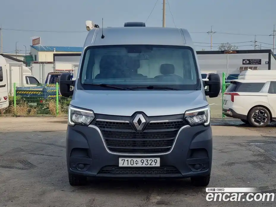 Renault Master 2020 2.3 Механическая в Москве № 220017, фото 1