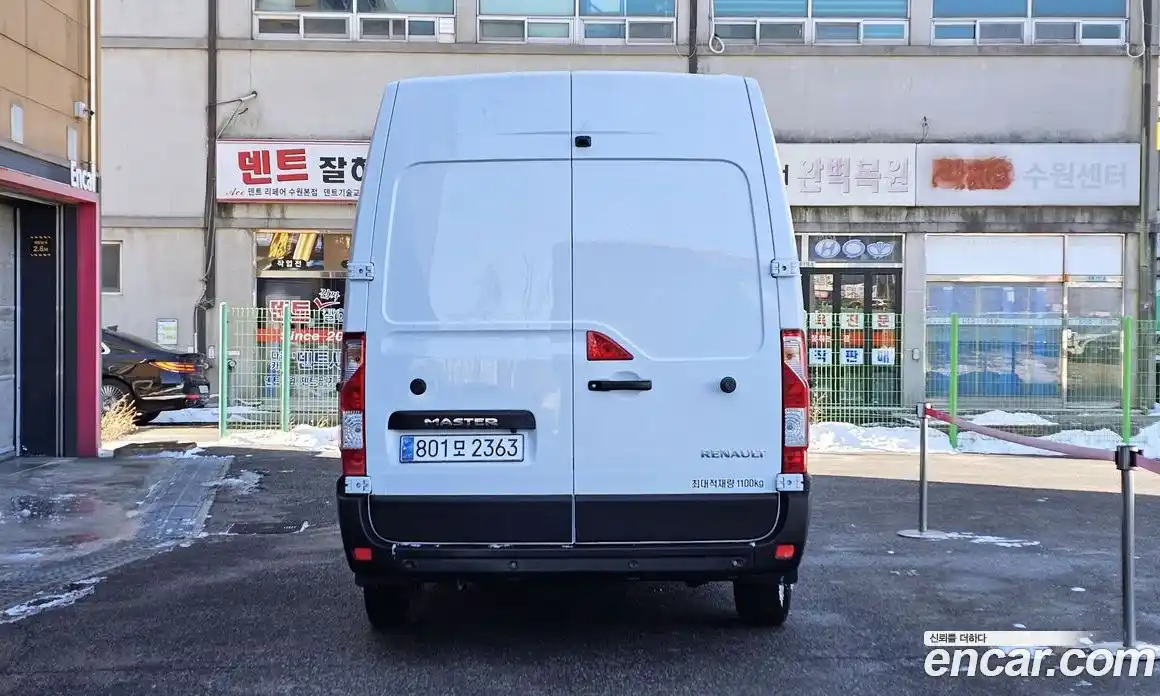 Renault Master 2024 2.3 Механическая в Москве № 220049, фото 17