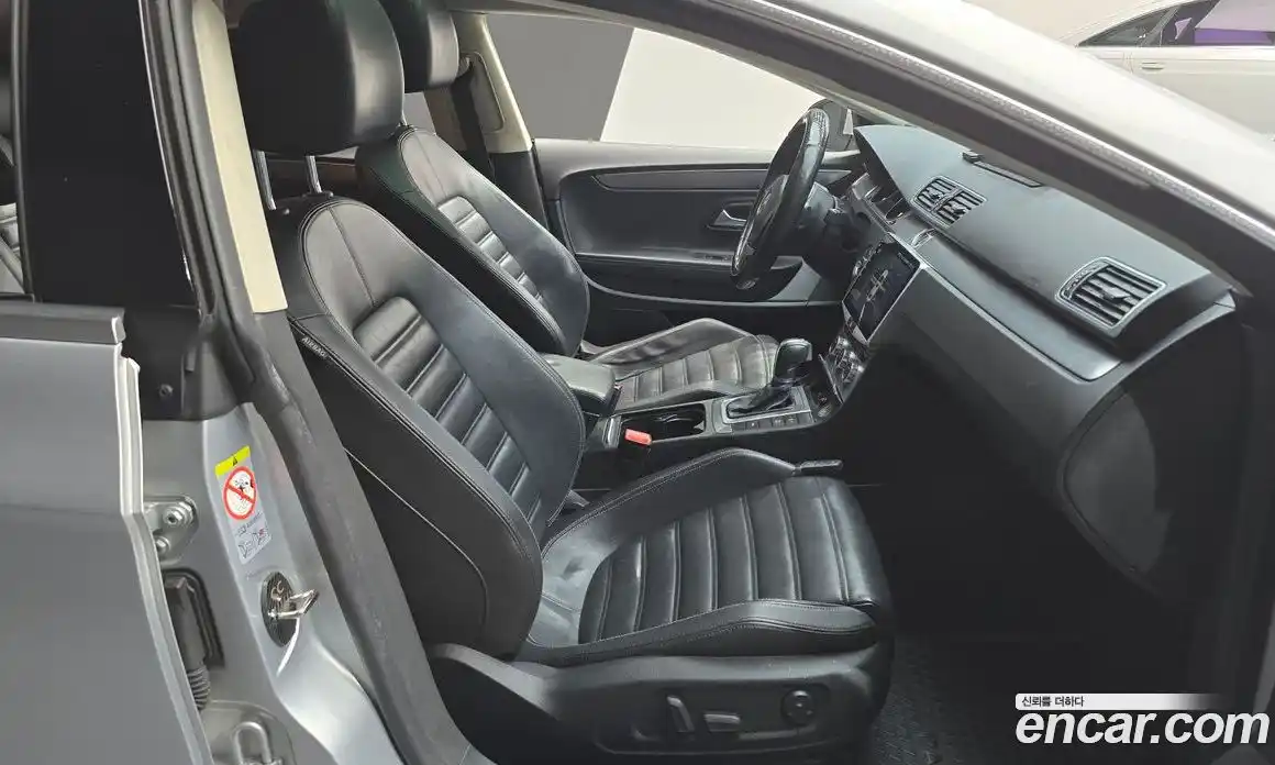 Volkswagen CC 2014 2.0 Автомат в Москве № 222929, фото 12