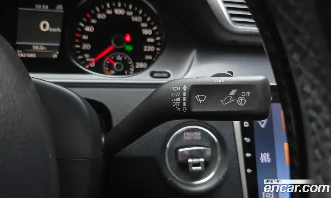 Volkswagen CC 2014 2.0 Автомат в Москве № 222929, фото 8