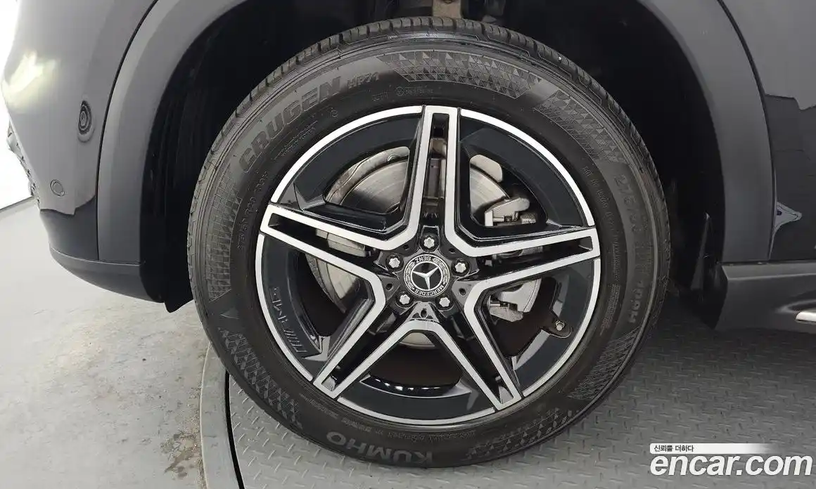 Mercedes-Benz GLE-Class 2023 2.0 Автомат в Москве № 224119, фото 16