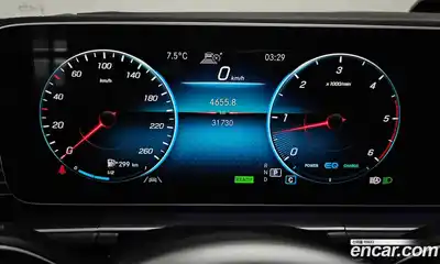 Mercedes-Benz GLE-Class 2023 2.0 Автомат в Москве № 224119, миниатюра 6