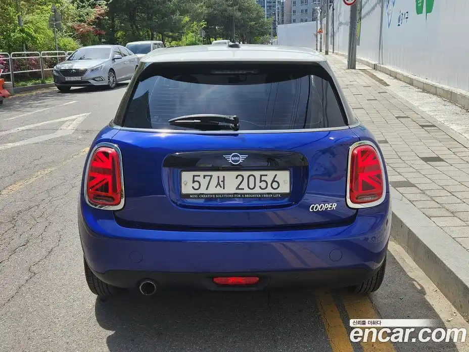 Mini Cooper 2019 1.5 Автомат в Москве № 226767, фото 4