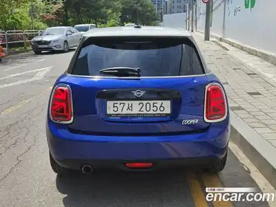 Mini Cooper 2019 1.5 Автомат в Москве № 226767, миниатюра 4
