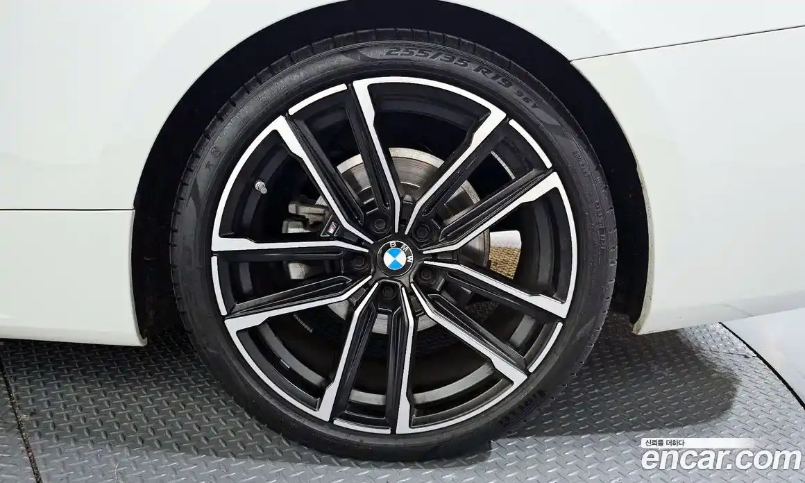 BMW 4-Series 2024 2.0 Автомат в Москве № 228471, фото 5