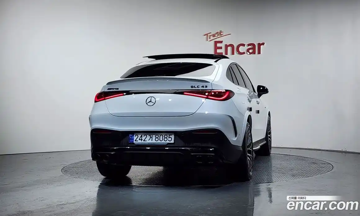 Mercedes-Benz GLC-Class 2025 2.0 Автомат в Москве № 229359, фото 17