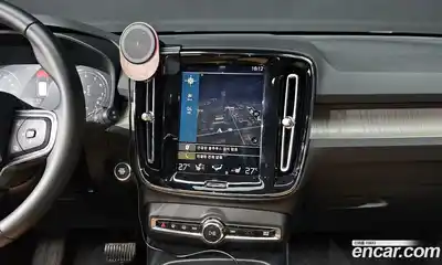 Volvo XC40 2019 2.0 Автомат в Москве № 230436, миниатюра 5