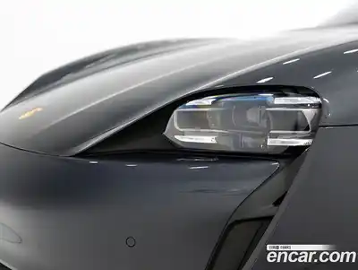 Porsche Taycan 2024 0.1 Автомат в Москве № 231043, миниатюра 11