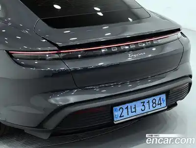 Porsche Taycan 2024 0.1 Автомат в Москве № 231043, миниатюра 12
