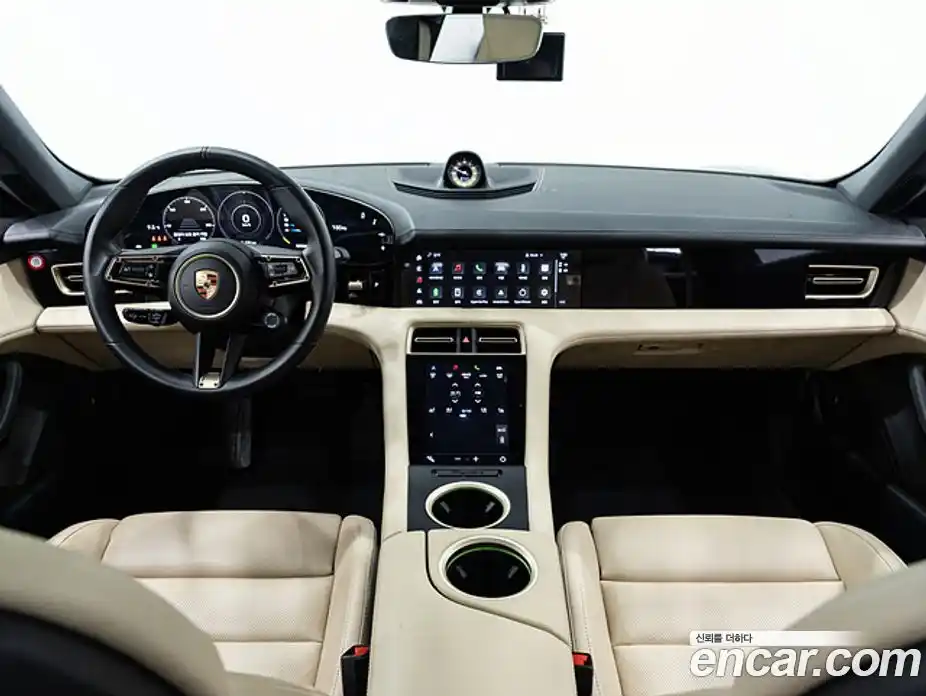 Porsche Taycan 2024 0.1 Автомат в Москве № 231043, фото 7