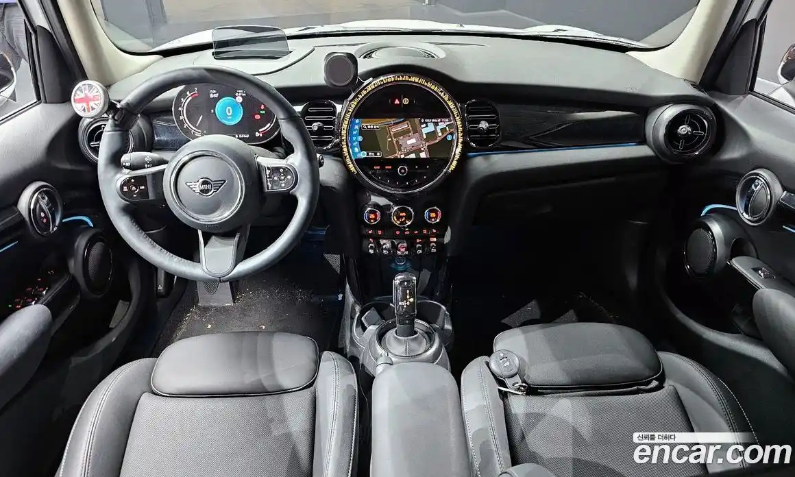 Mini Cooper 2024 1.5 Автомат в Москве № 231394, фото 14