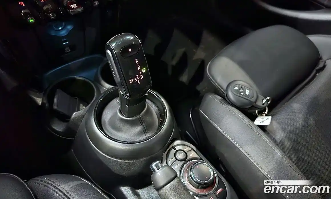 Mini Cooper 2024 1.5 Автомат в Москве № 231394, фото 20