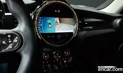 Mini Cooper 2024 1.5 Автомат в Москве № 231394, миниатюра 6