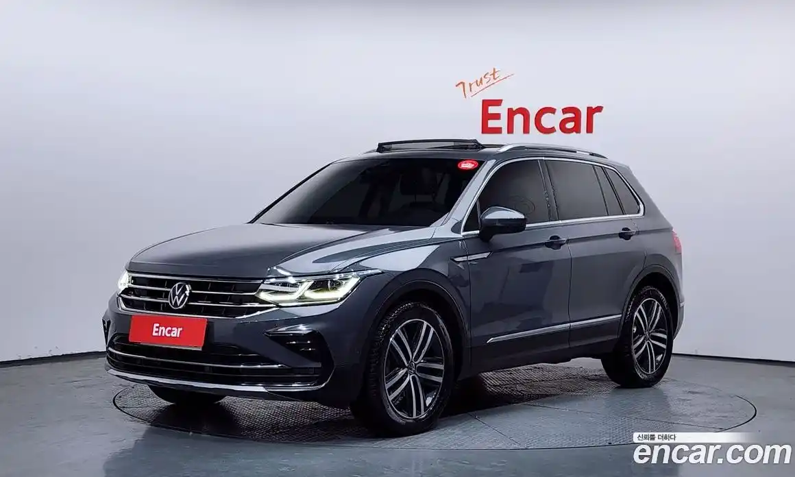 Volkswagen Tiguan 2021 2.0 Автомат в Москве № 232161, фото 17