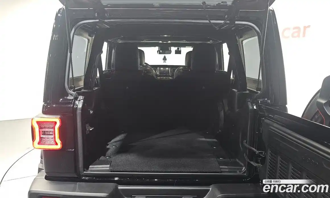 Jeep Wrangler 2022 2.0 Автомат в Москве № 232278, фото 10