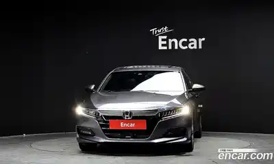 Honda Accord 2019 1.5 Автомат в Москве № 232896, миниатюра 3