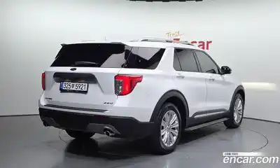 Ford Explorer 2023 2.3 Автомат в Москве № 233163, миниатюра 4
