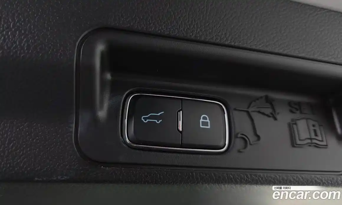 Ford Explorer 2023 2.3 Автомат в Москве № 233163, фото 7