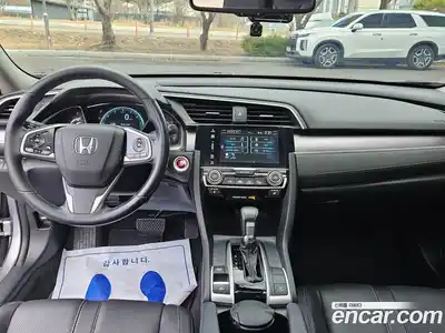 Honda Civic 2017 2.0 Автомат в Москве № 238293, миниатюра 10