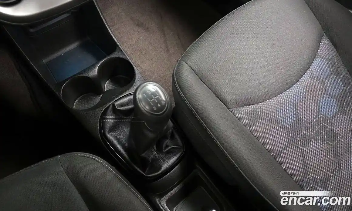 Chevrolet Spark 2017 1.0 Механическая в Москве № 24700, фото 15