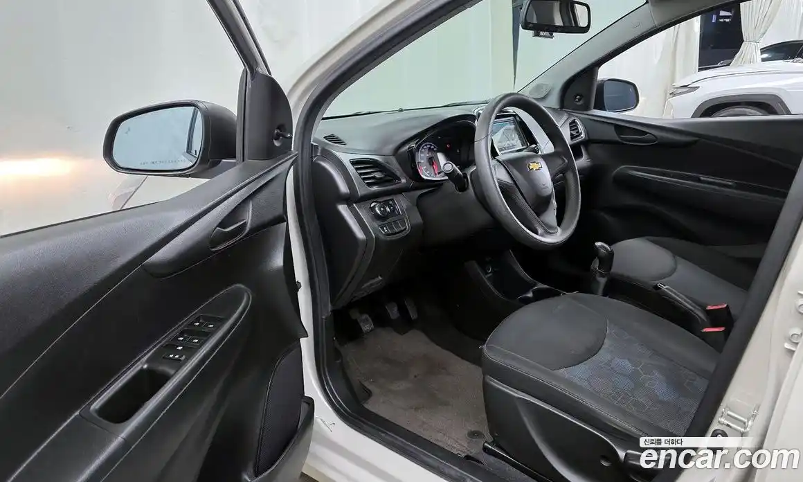 Chevrolet Spark 2017 1.0 Механическая в Москве № 24700, фото 20