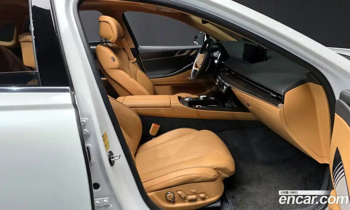 Genesis G80 2023 2.5 Автомат в Москве № 25072, фото 20