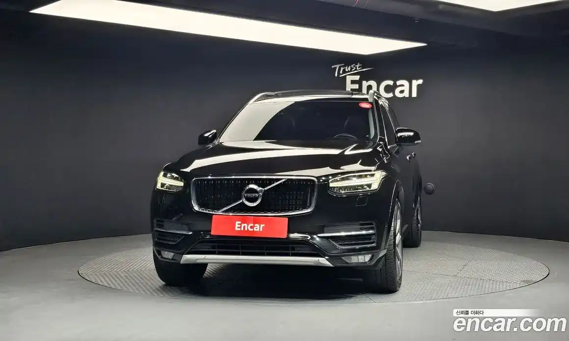 Volvo XC90 2017 2.0 Автомат в Москве № 251240, фото 1