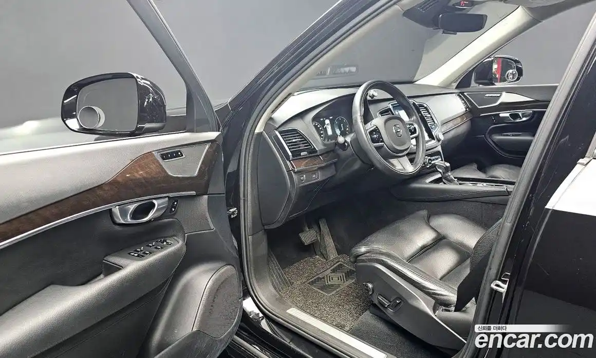 Volvo XC90 2017 2.0 Автомат в Москве № 251240, фото 10