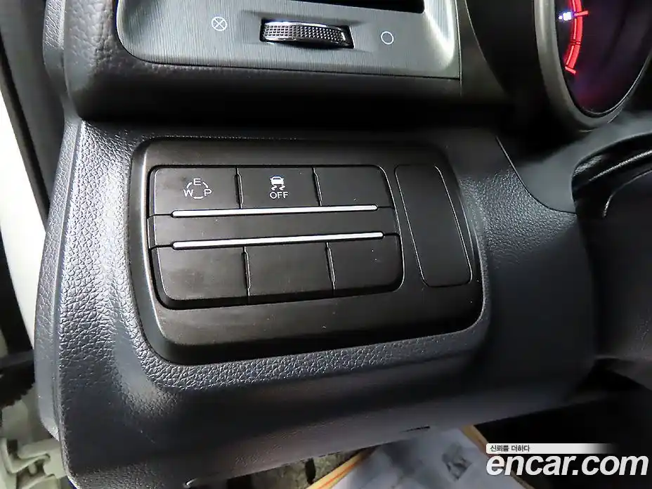 SsangYong TIBOLI 2018 1.6 Автомат в Москве № 25512, фото 15