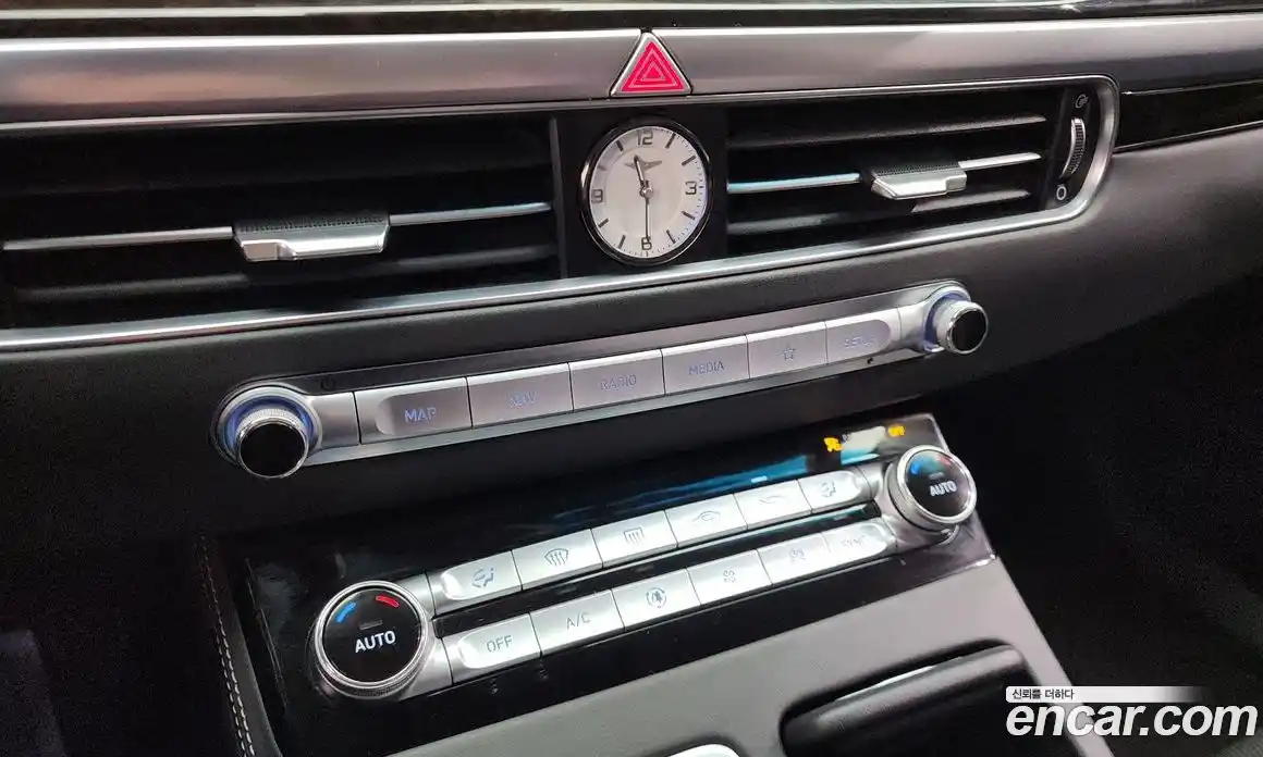 Genesis G90 2019 3.8 Автомат в Москве № 25515, фото 12