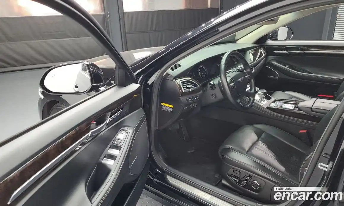 Genesis G90 2019 3.8 Автомат в Москве № 25515, фото 17