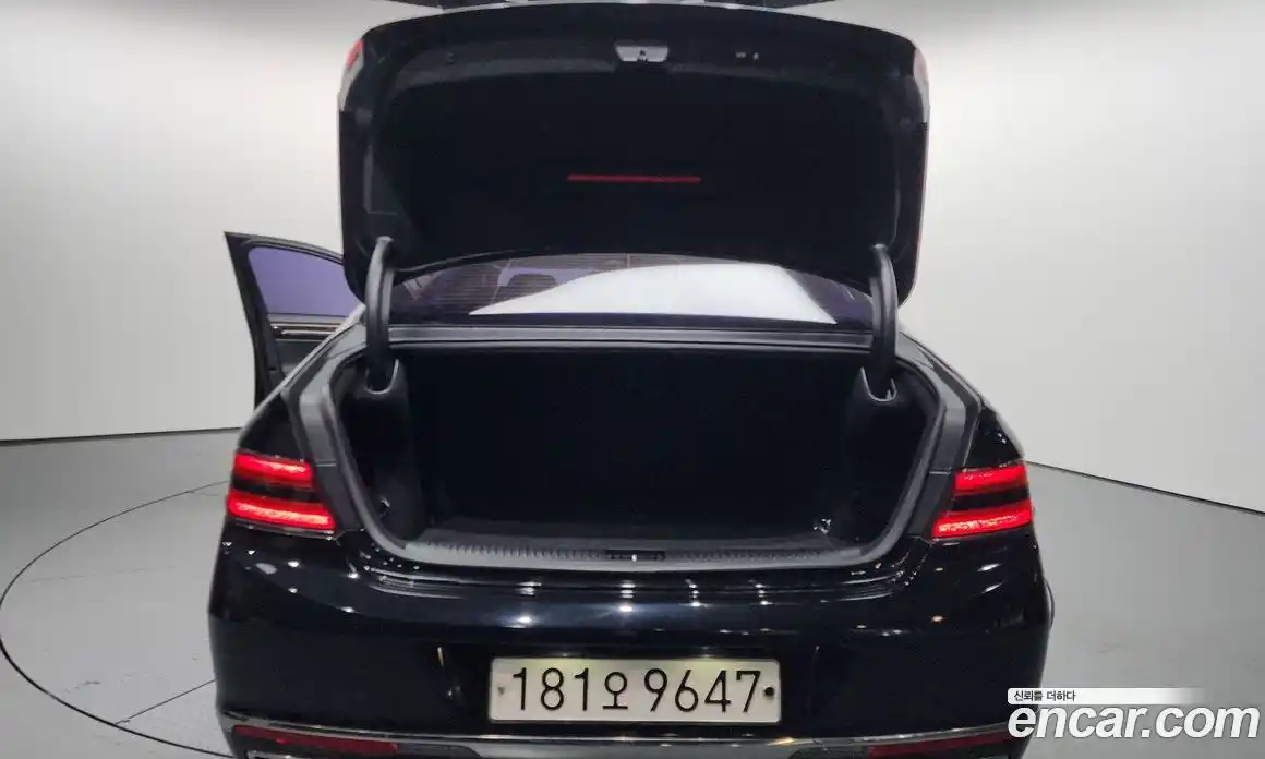 Genesis G90 2019 3.8 Автомат в Москве № 25515, фото 4