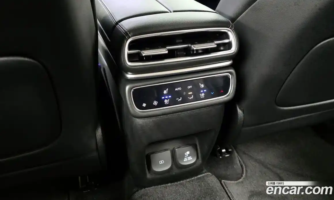 Genesis GV80 2024 3.5 Автомат в Москве № 25554, фото 17