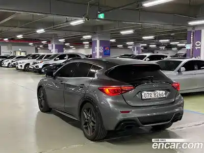 Infiniti Q30 2017 2.0 Автомат в Москве № 256213, миниатюра 4